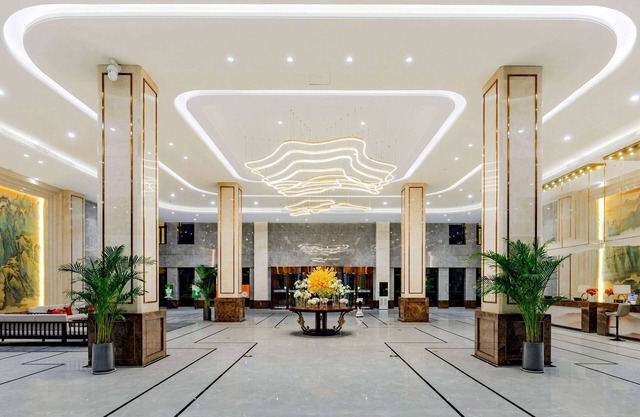 Howard Johnson Lakeview Hotel Huaibei