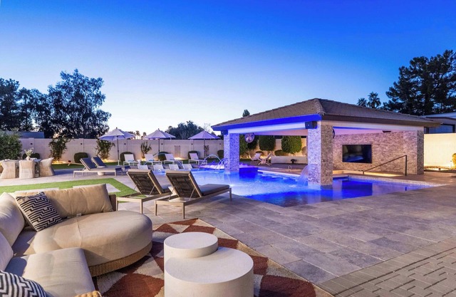 HOZHO Estate on Desert Hills Villa Pool 80k Golf Sim