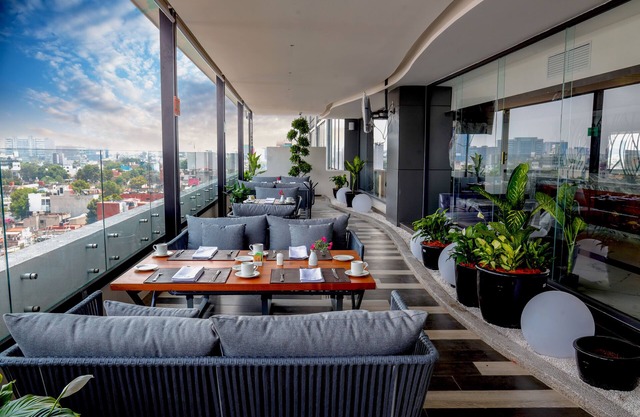 HS HOTSSON Long Stay CDMX Condesa Sur