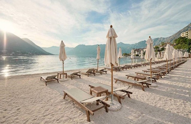 Huma Kotor Bay Hotel and Villas