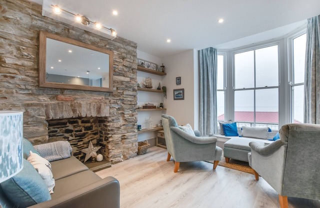 Hyddgen Apartment - One Bedroom Apartment, Sleeps 2
