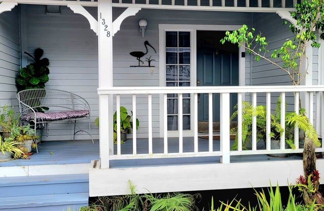 Ibis Cove-Waterfront townhome with community pool