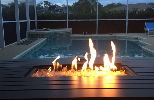 Ideal for 2 couples who get along!