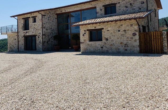 Il Casale Salcim - Luxury Villa with private swimming pool, views and terraces
