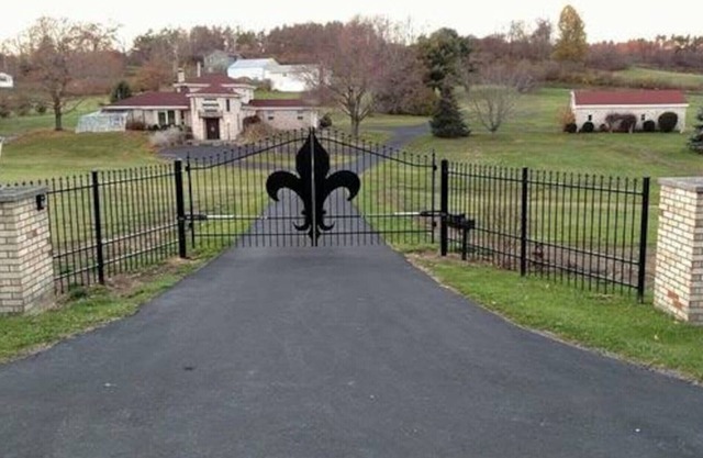 ⭐️⭐️⭐️⭐️⭐️Immaculate Estate on 10 Acres, Two Ponds, 4 Bedrooms, 3 Baths, Sleeps 16!