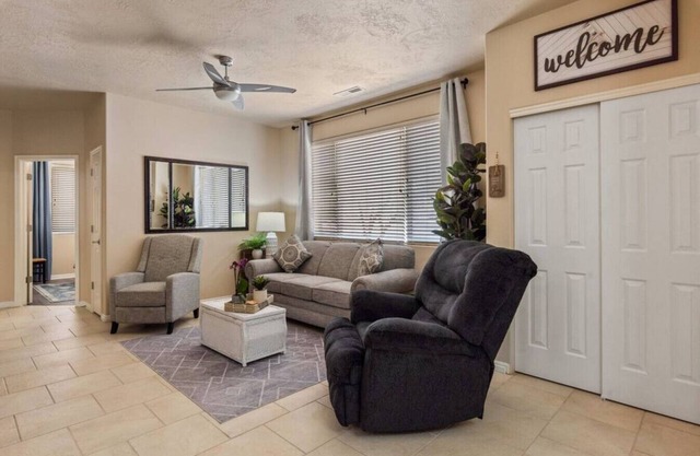 In for the Night at the Springs by J and Amy BL991380