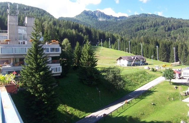 In the center of the Dolomites + free parking