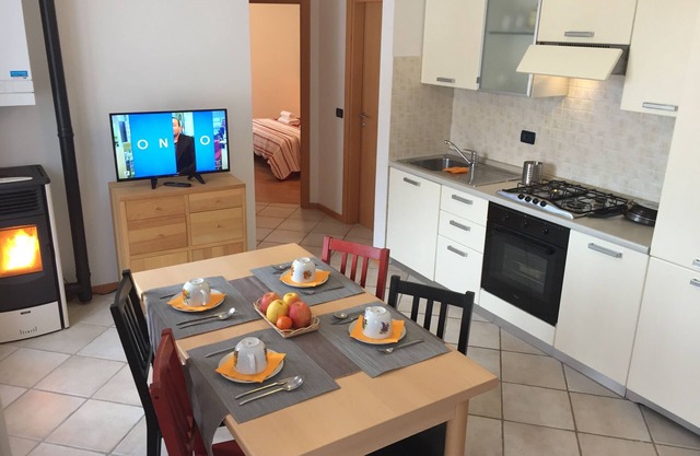 In the heart of the Dolomites, relaxation and views just a stone's throw from Molveno and Paganella