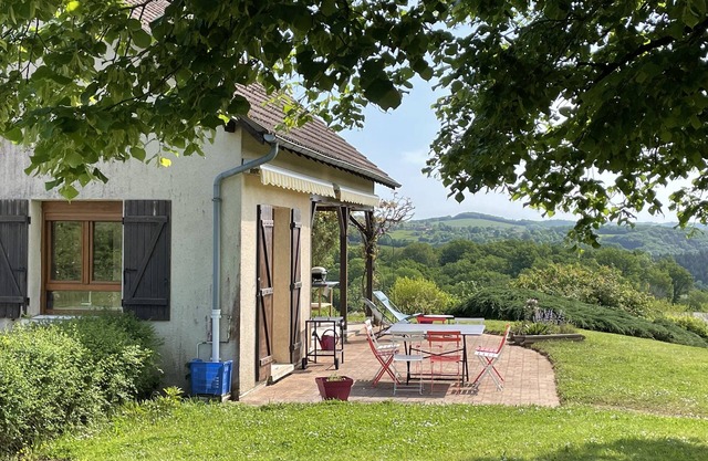 In the Morvan park, house for 5/6 people.