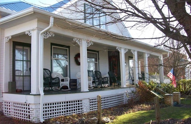 Incredible Historic 6Br 7 Ba Home in Downtown.