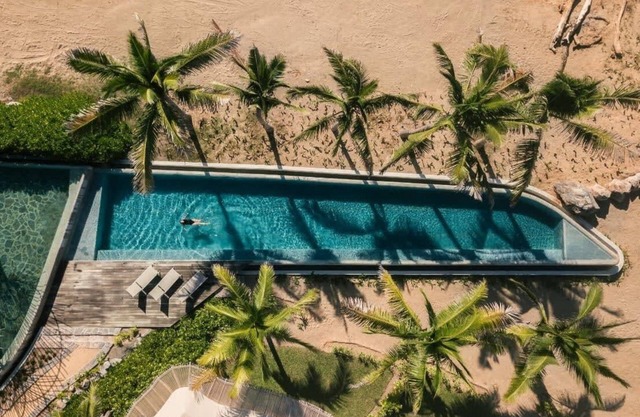 Incredible beachfront villa in Troncones