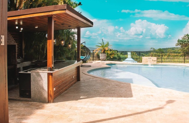 Incredible views ✅️Piscina grande✅️Area sociales✅️Wifi✅️AC✅️ Big Garden and more