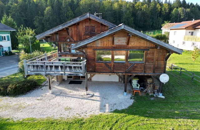 Independent chalet 4 bedrooms, 7 people, 10 down payments