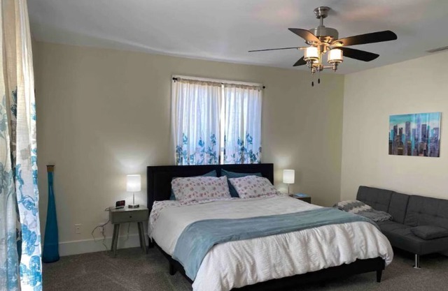 Indianapolis or Purdue University Stay