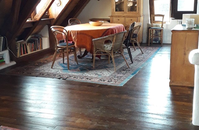 Individual holiday apartment in a 250-year-old half -timbered house
