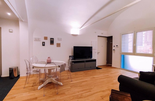 Inferno 6 - Elegante Appartamento Alle due Torri