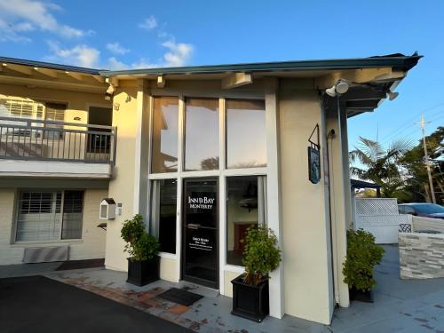 Inn By the Bay Monterey