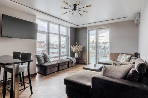 InshiApartments on Hazova str 6