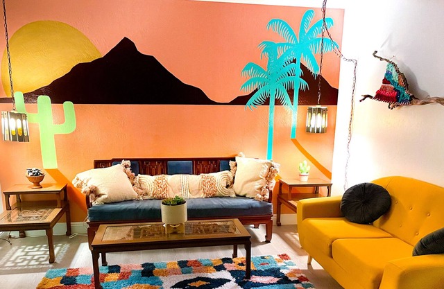 INSTA-worthy Home in Scottsdale, Close to Everything!