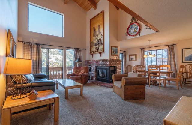 Interlaken #9 3 BR+loft, 3Bath