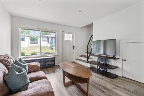 Inviting Home 312D Close to Charlottes Uptown