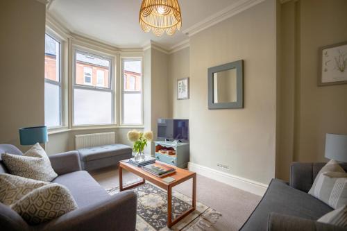 Inviting Home in Heart of Hereford with Parking & Garden