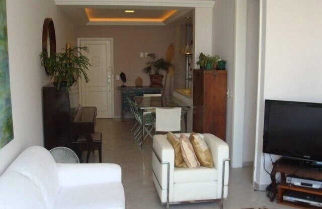 Ipanema, aptos of 3 qtos renovated 120m, great location!