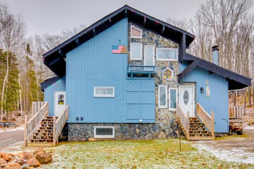 Iron River Retreat with Sauna Walk to Ski Brule!