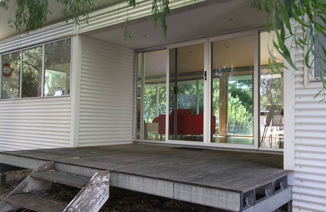 Ironbark Beach House Carrickalinga