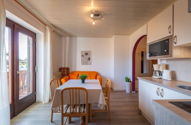 723B Apartment Burgunderhof