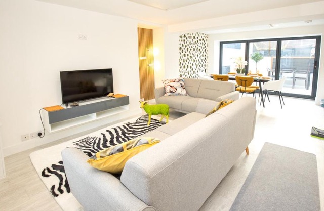 James' Place at Castle Cottage