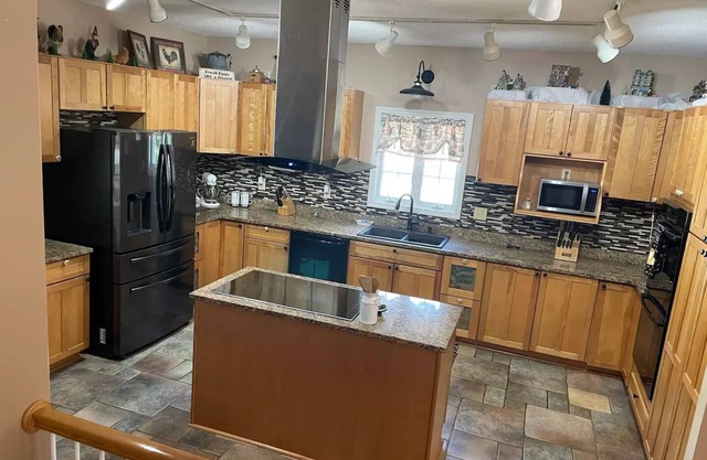 Jana Retreat Pool 1 BR/1 Bath