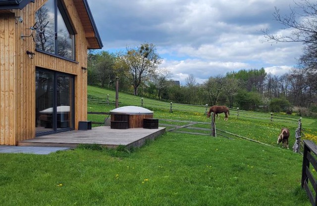 JASZCZURKA, domek nad rzeką, Zwierzyniec, Roztocze, Jacuzzi, Sauna