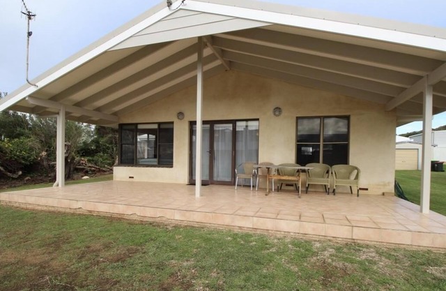 Jen’s Beach House - Jens Beach House - a short walk to the ocean