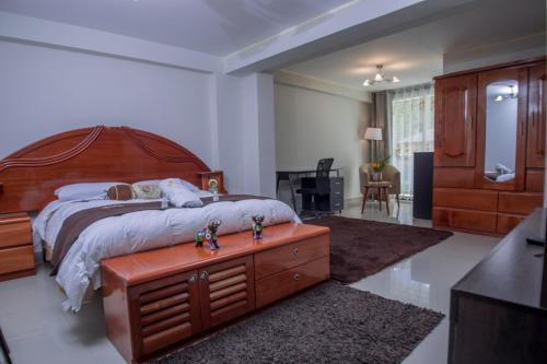 JK Guzmán Suite Hotel