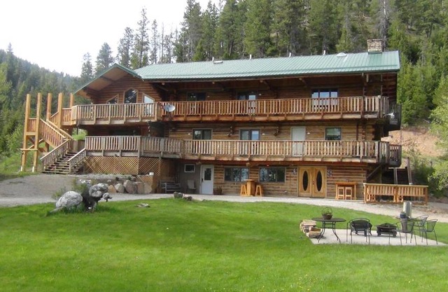 Judith Mountain Lodge