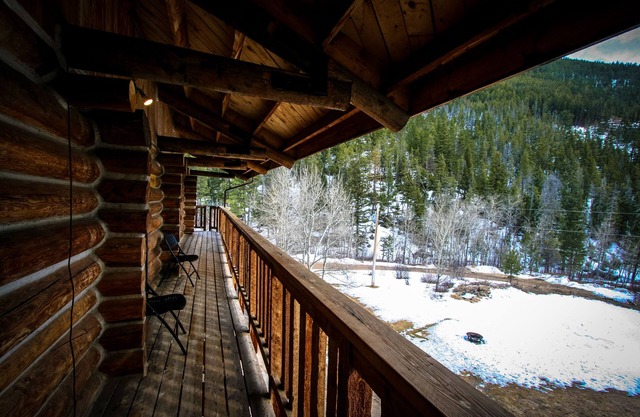 Judith Mountain Lodge