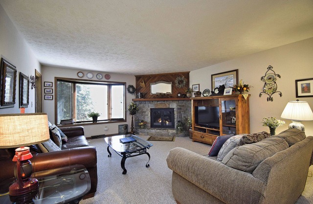 Juniper 4 | Fireplace, Restaurant, Pool, Spa