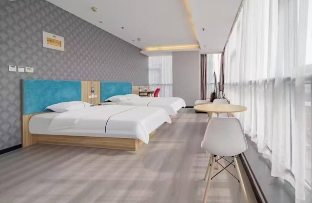 Junjue hotel