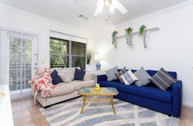 Just minutes from Disney! Family condo , Clubhouse with great amenities.