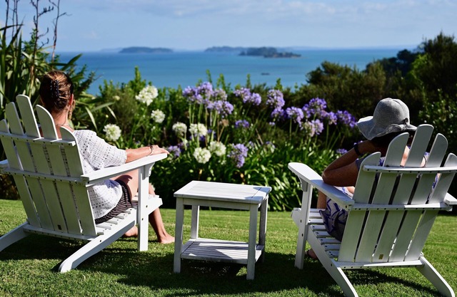 Kākā Ridge Retreat Luxury Cottage at Tāwharanui
