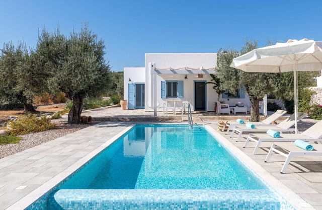 Kalathos White Dream with private pool
