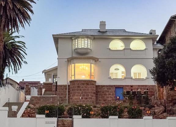 Kalimera Beach House