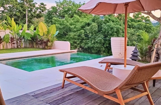 Kaz Coco Uluwatu Hill-Chill pool Villa