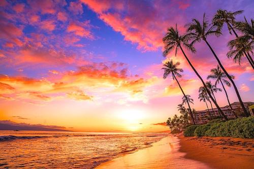 KBM Resorts FREE CAR Kaanapali Royal Garden View 2-Bedroom Condo with Large Floorplan Quick Walk to Beach KRO-Q102