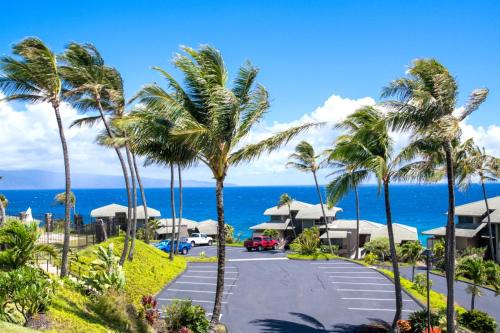 KBM Resorts FREE CAR Kapalua Bay Villa Ocean View 2-Bedroom Condo KBV-16G4
