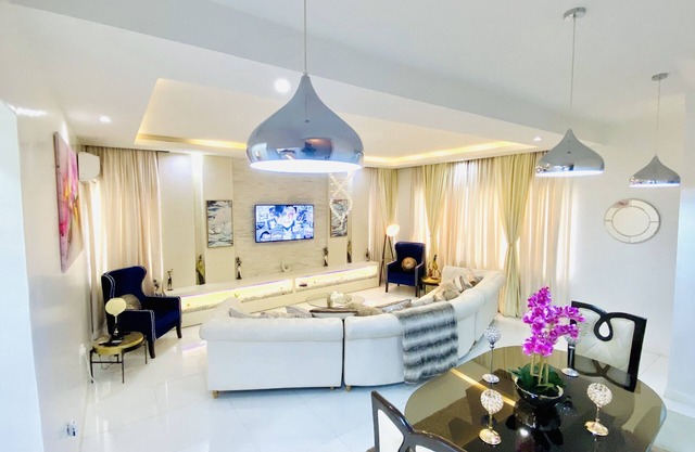 Keji's Luxury Home Away from Home