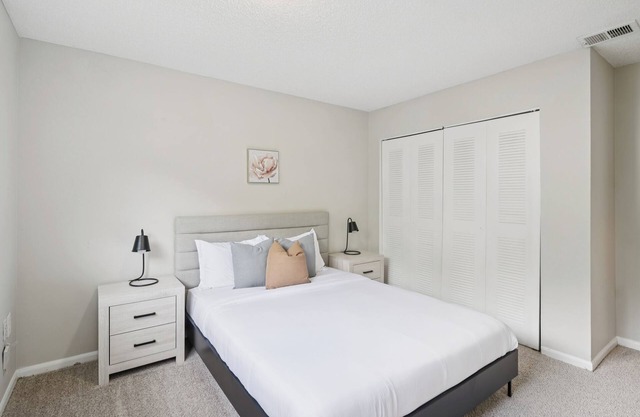 Kenridge Apartments 1635 I Comfy 2 Bed 2 Bath