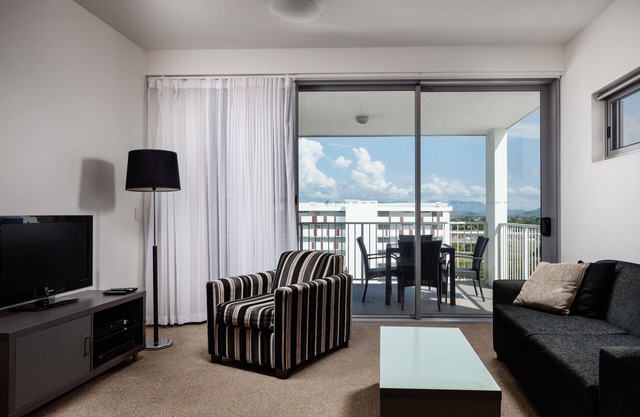 Kensington at Central