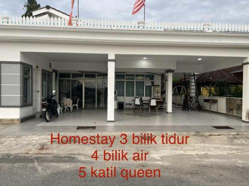 Kesuma Homestay Pantai Murni